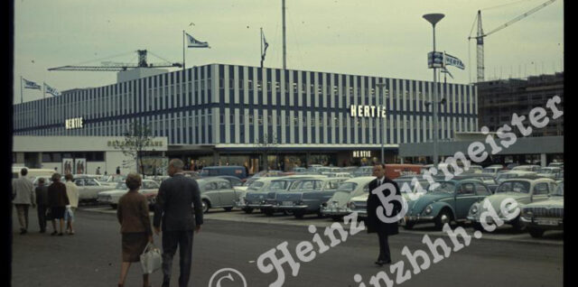 EEZ Westlicher Parkplatz Blick auf Quelle 60er Jahre (0814)